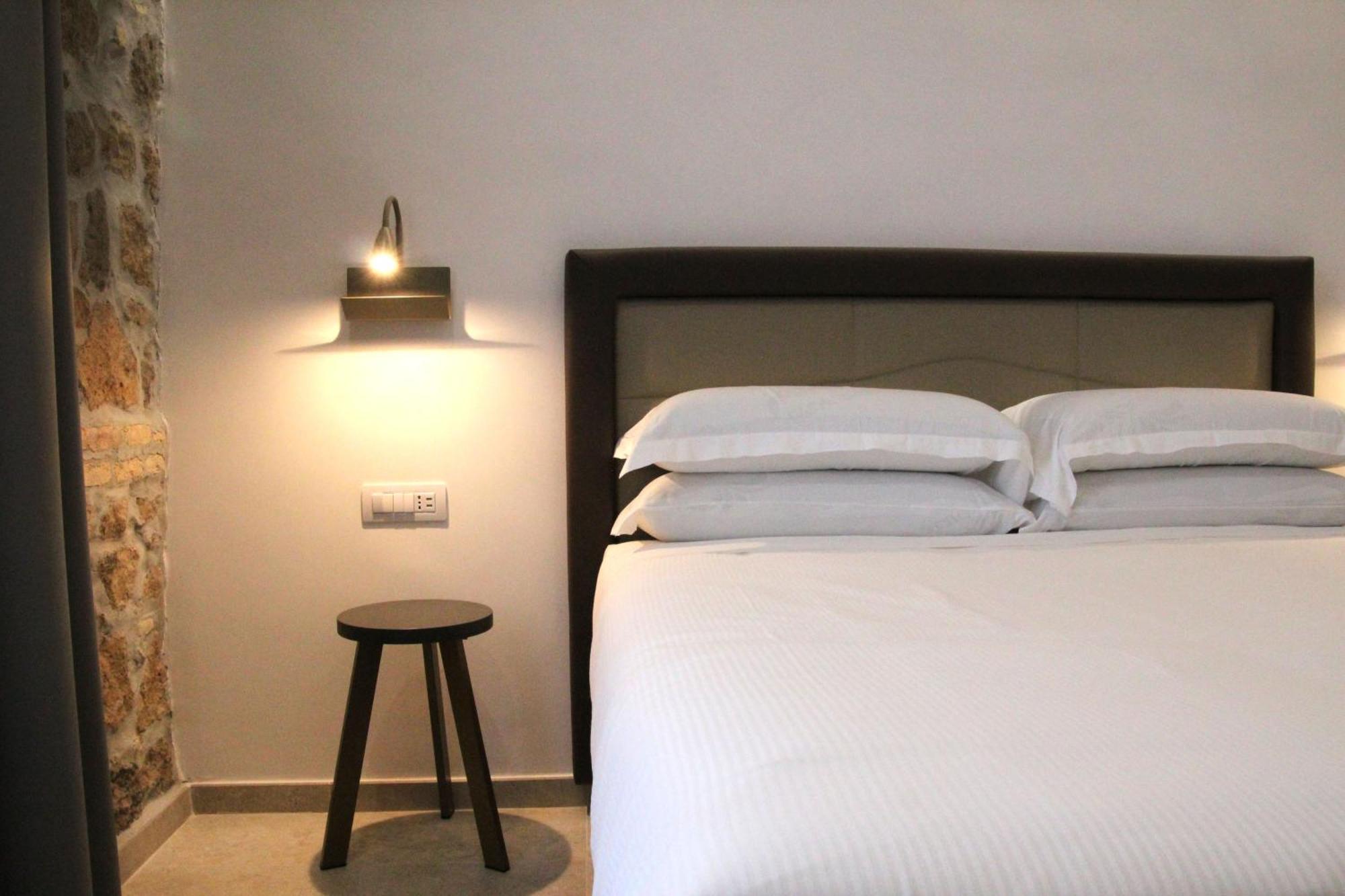 Joyful 148 Luxury Guest House Powered By Joyful Termini Boutique Guest House Roma Ngoại thất bức ảnh