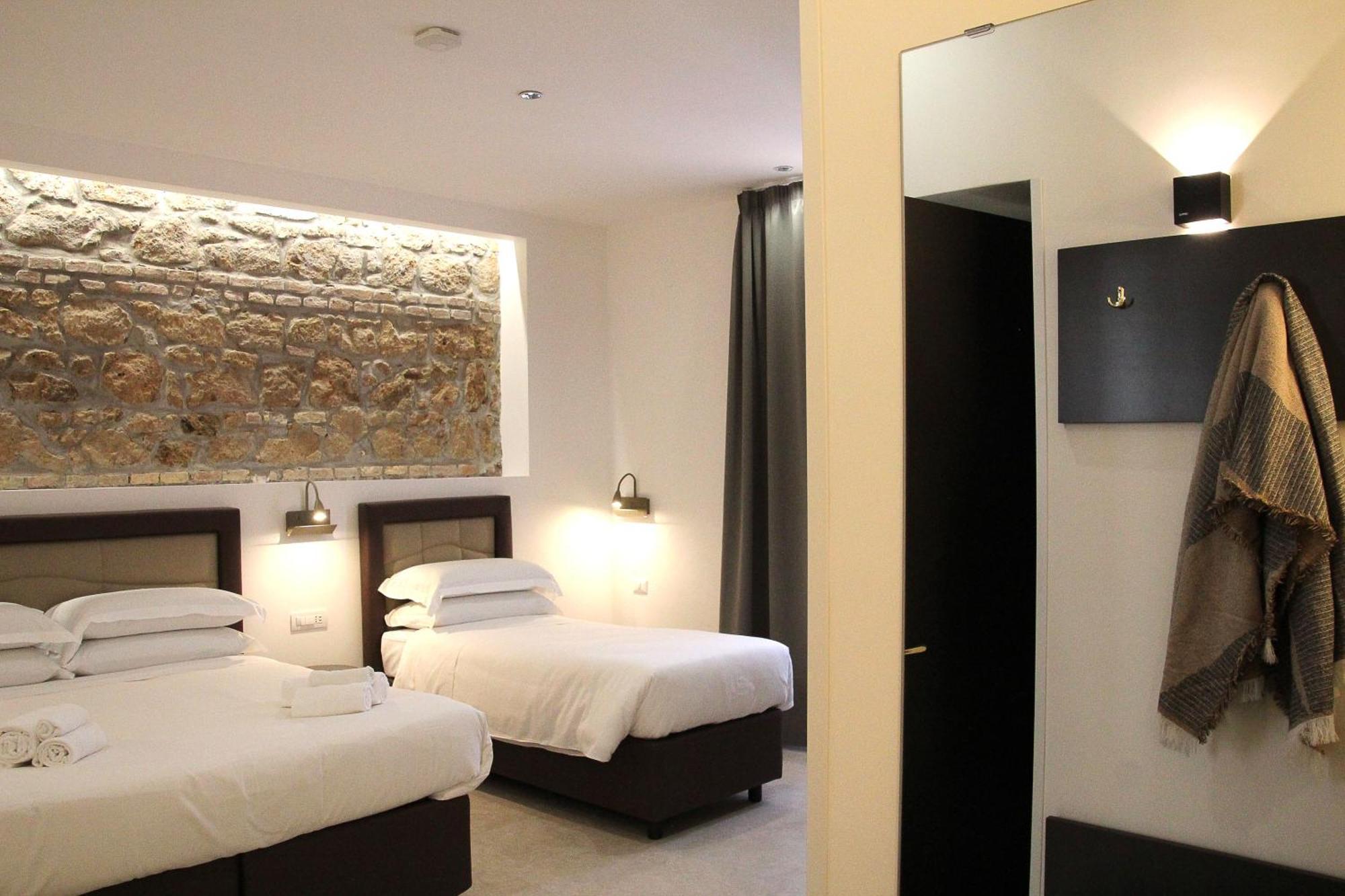 Joyful 148 Luxury Guest House Powered By Joyful Termini Boutique Guest House Roma Ngoại thất bức ảnh