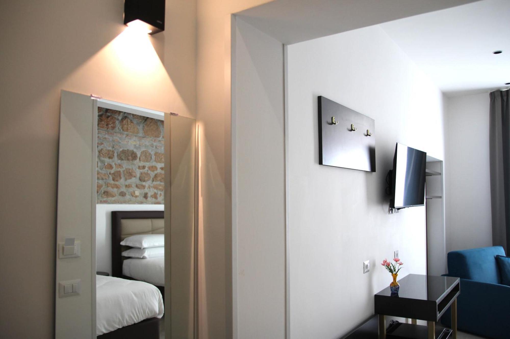 Joyful 148 Luxury Guest House Powered By Joyful Termini Boutique Guest House Roma Ngoại thất bức ảnh